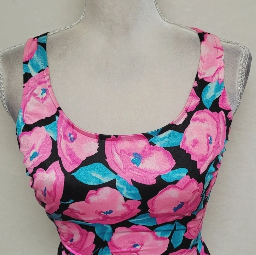Union Made 70s Vintage Robby Len Pink Rose Half-Belt Low Back One-piece Swimsuit